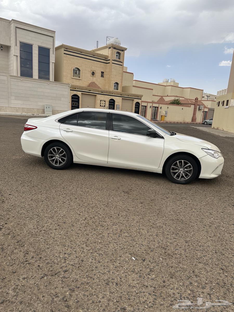 2017 Camry Standard Upgraded, Clean.64512705902849112
