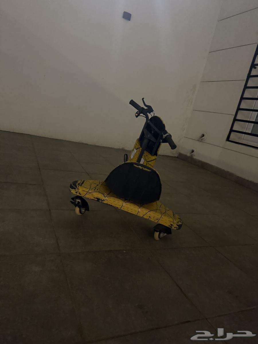 Tiger drift scooter, bought for 500, has 40064366717563777112