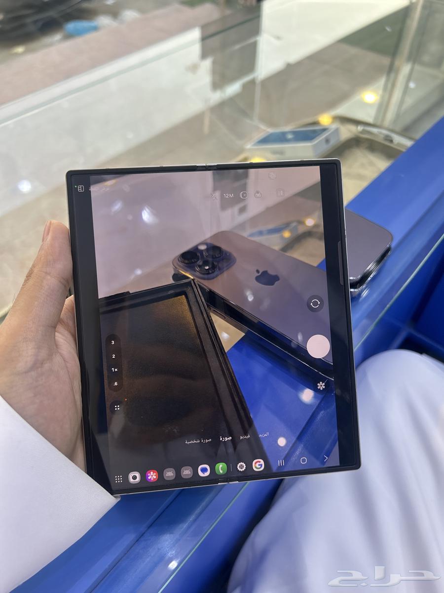 Hello everyone, today we are presenting the Z Fold 6 256GB device64371701759746111