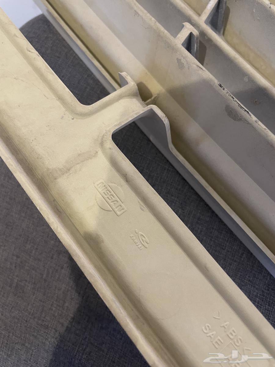 White Battery Grid from 1999 to 200664519483500803110