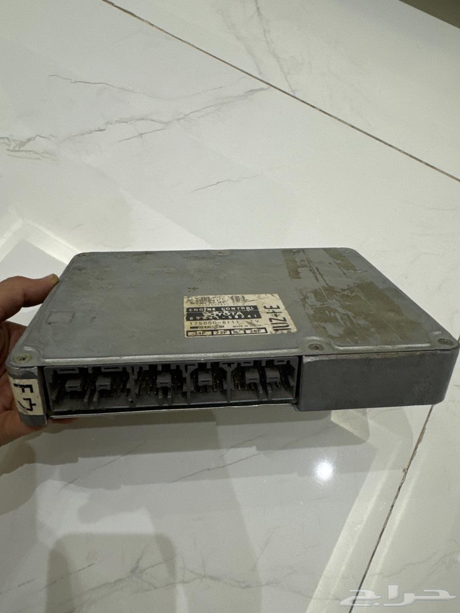 كمبيوتر لكزز 400 حق البلد64367814024323111