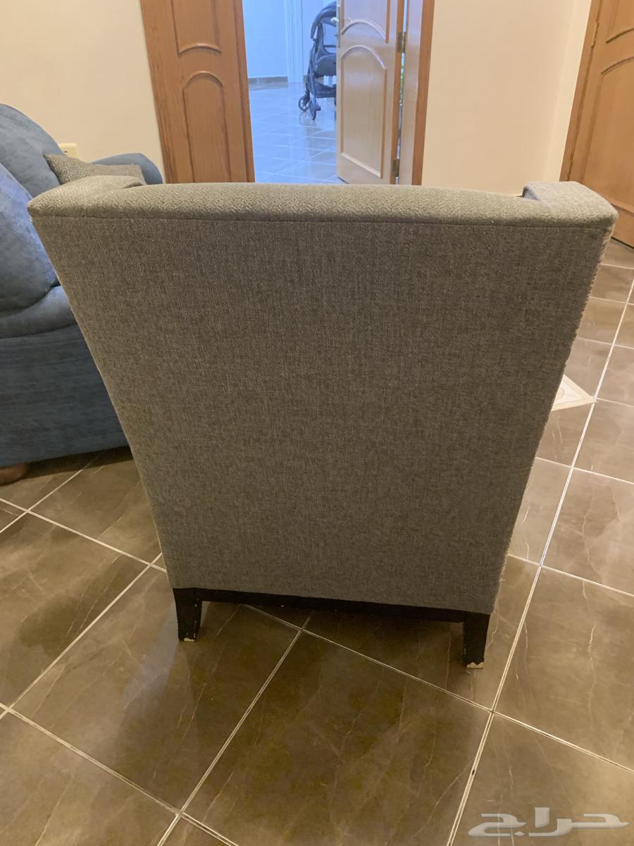 كنب مريح بتصميم عملي استخدام نضيف64372682629507110