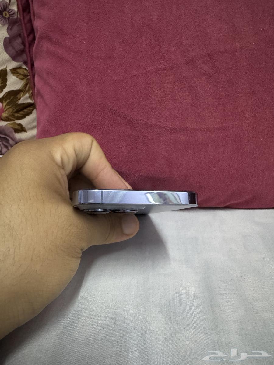 ايفون 13 برو 25664375572305666111