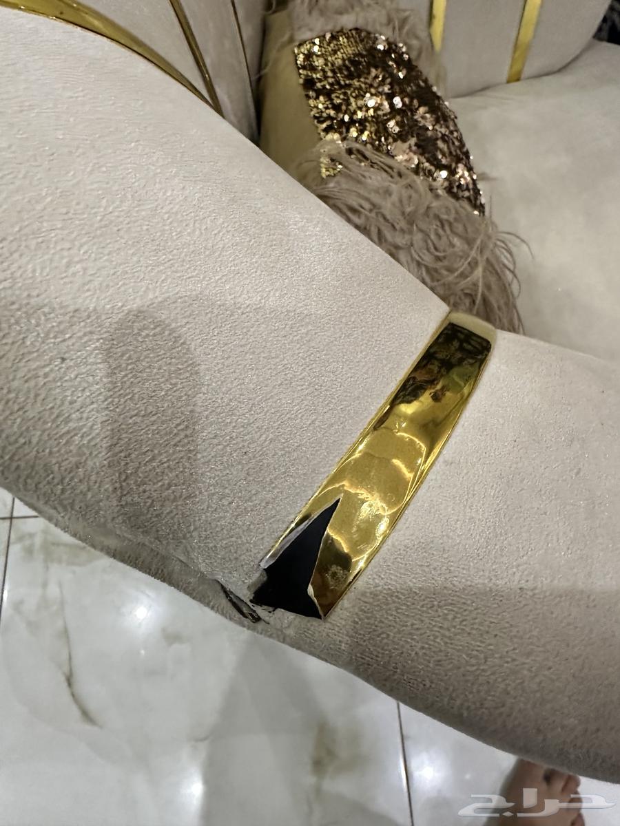 كنب مع ستاره وطوله شبه جديد64369820866050114