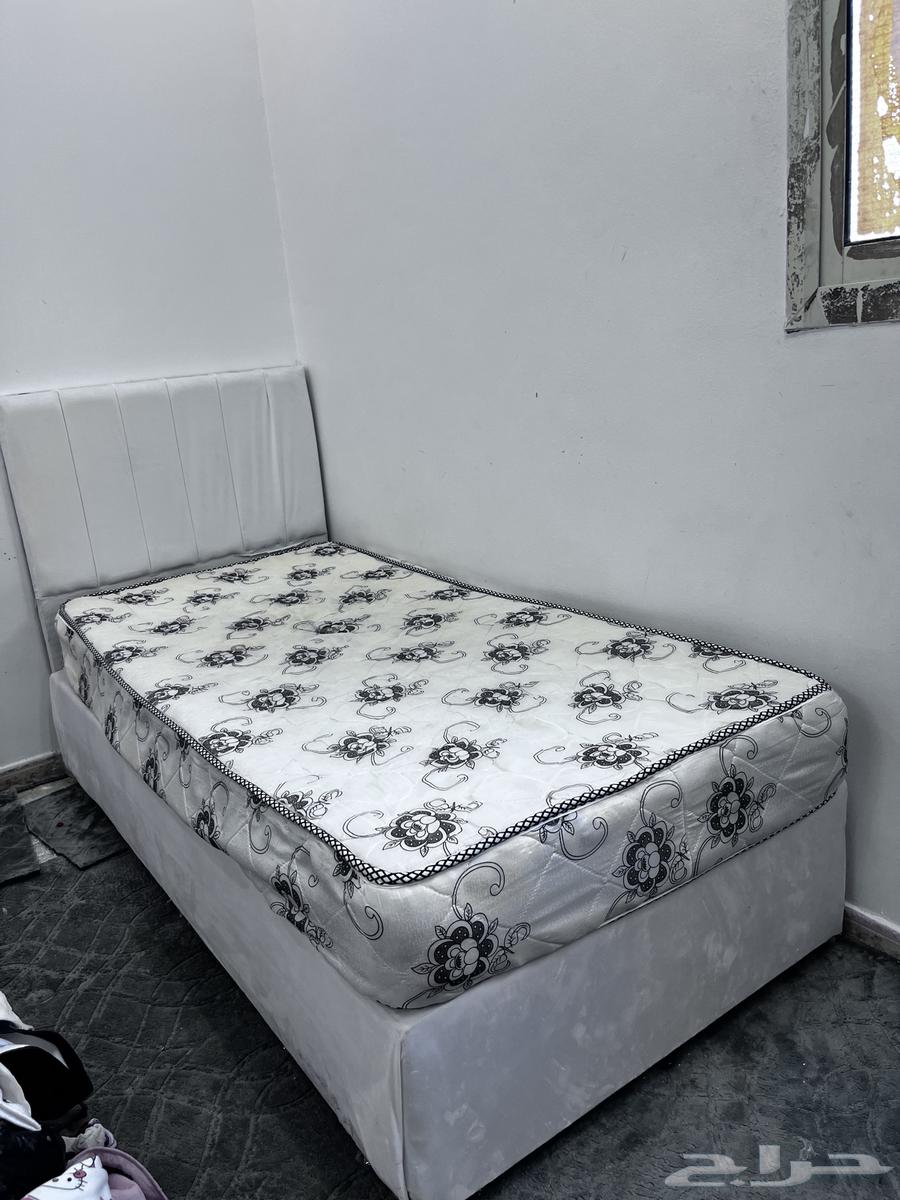 سريرين للبيع64371059987074112