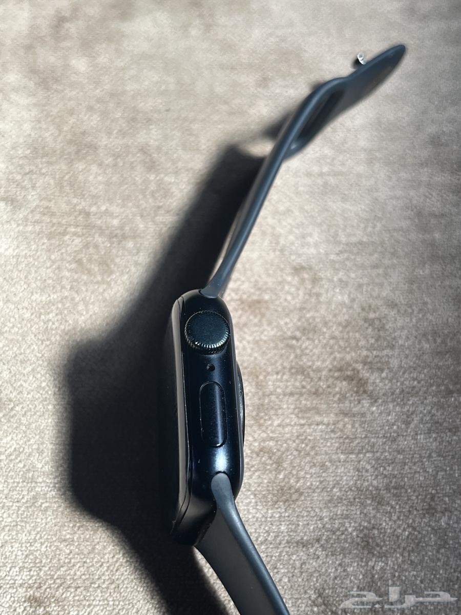 ساعة ابل ( SE2 )64369338084225112