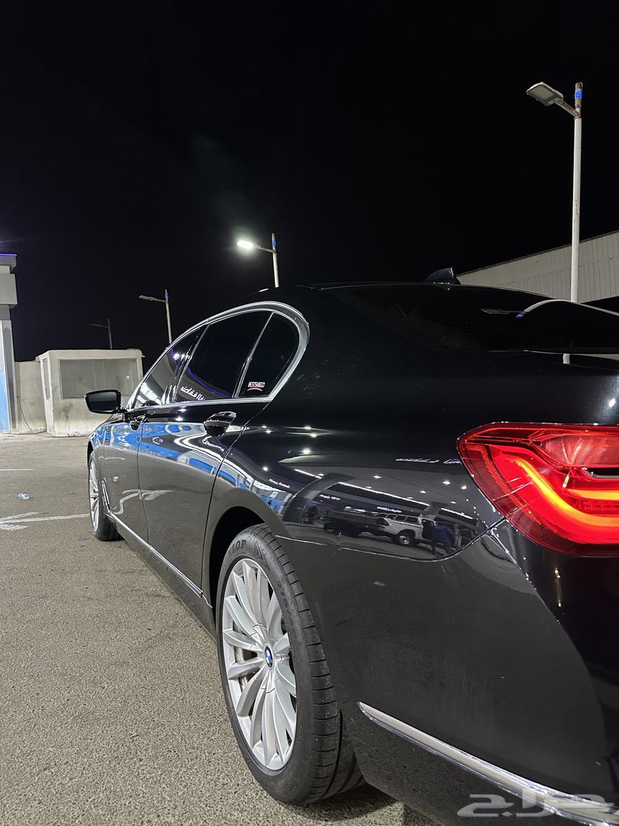 بي ام دبليو 2016 الفئة السابعة. مخززنة64508187254018111