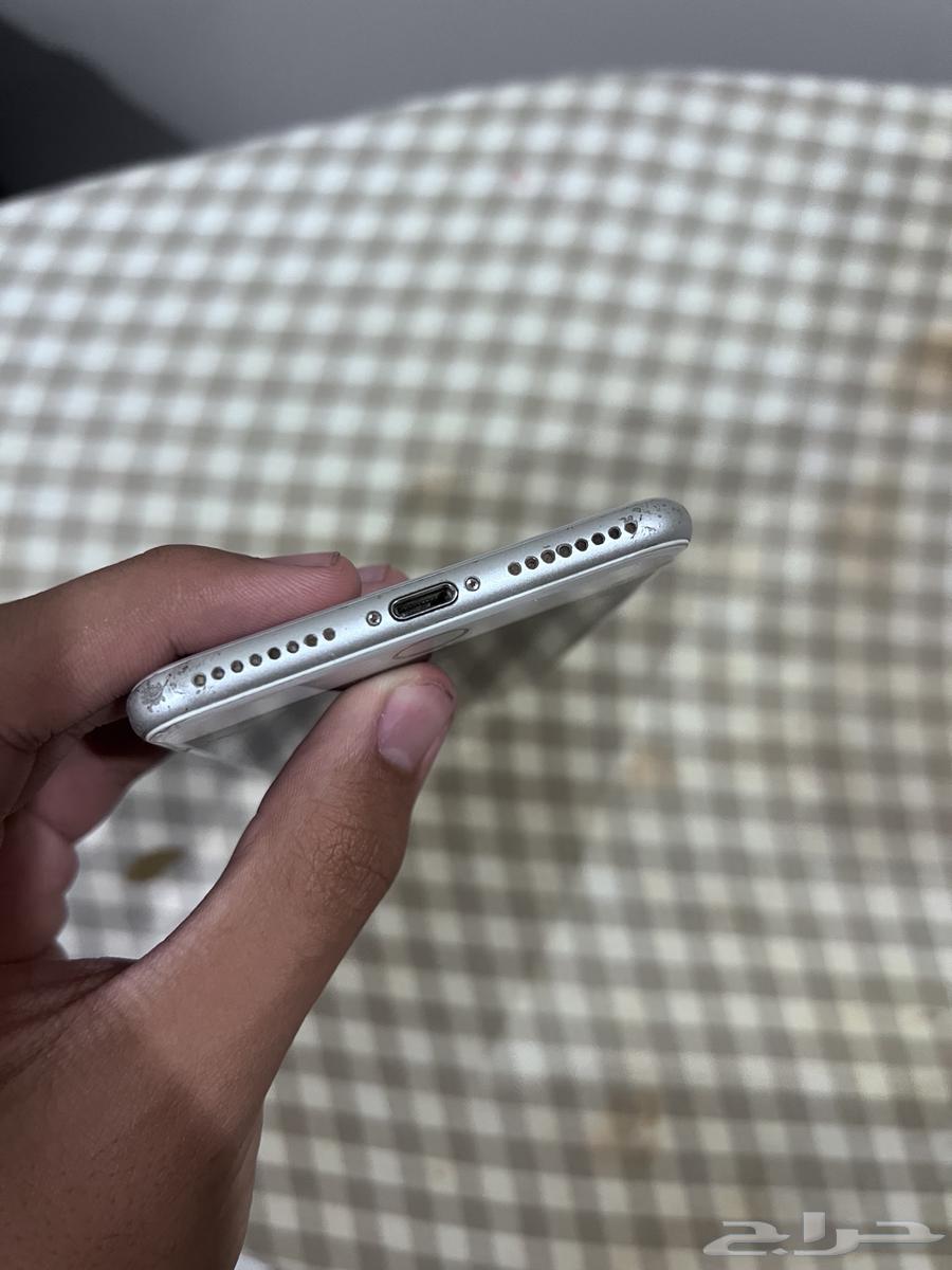 ايفون 8 بلس 64 g64374685668481114