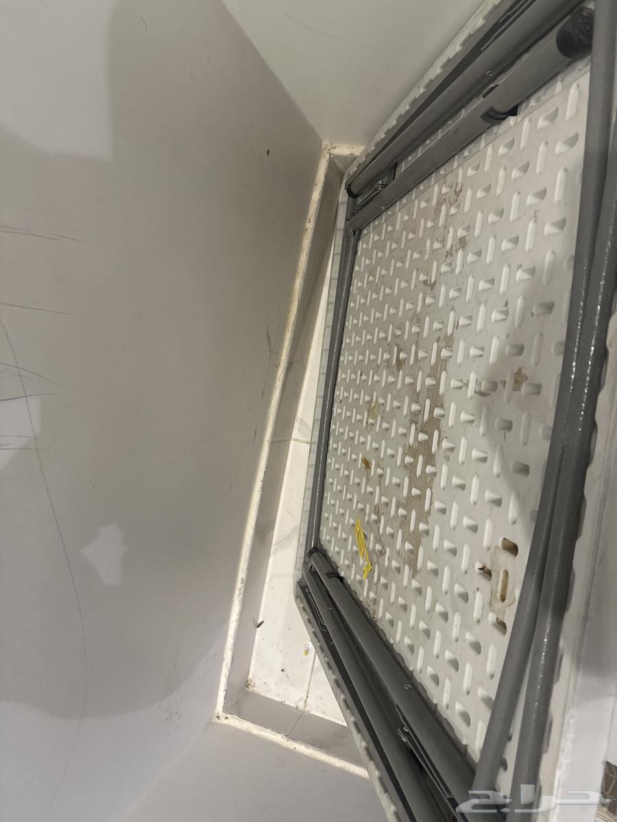 A table that stays with you for a year, but I'll buy it for 20064369557398787111