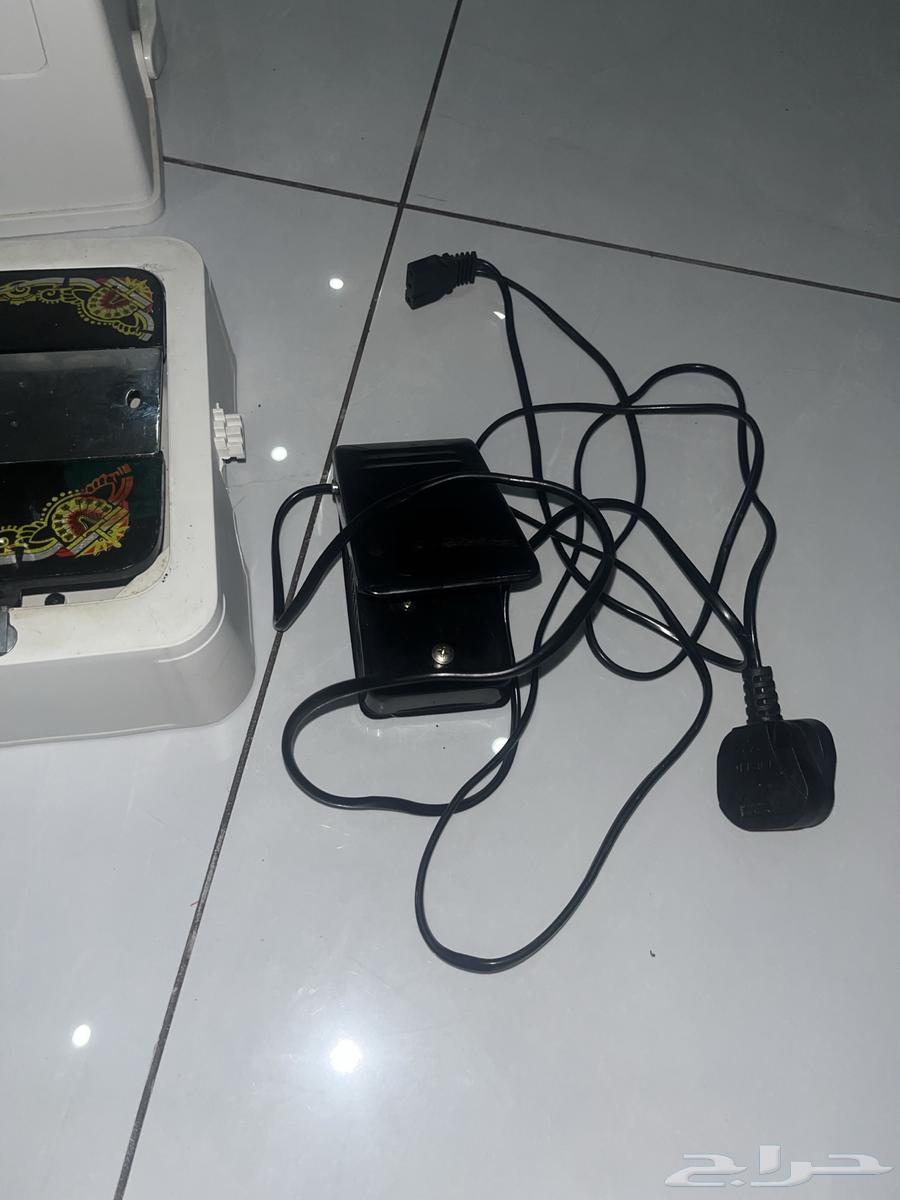 مكينة خياطة ممتازة بحالة جيدة جدا بكالمل ملحقتها64368149196547111