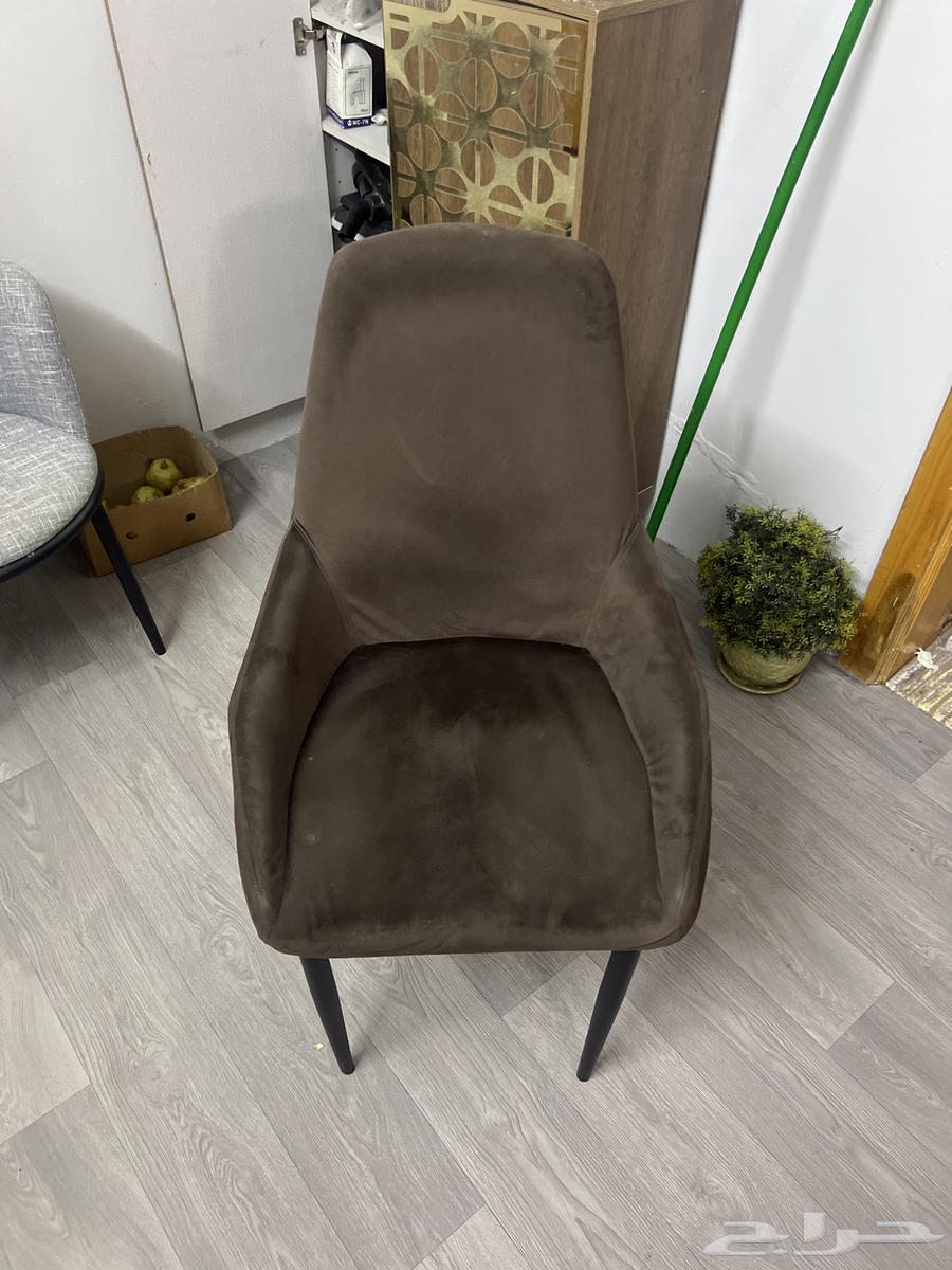 كرسي لبيع64376020636418110