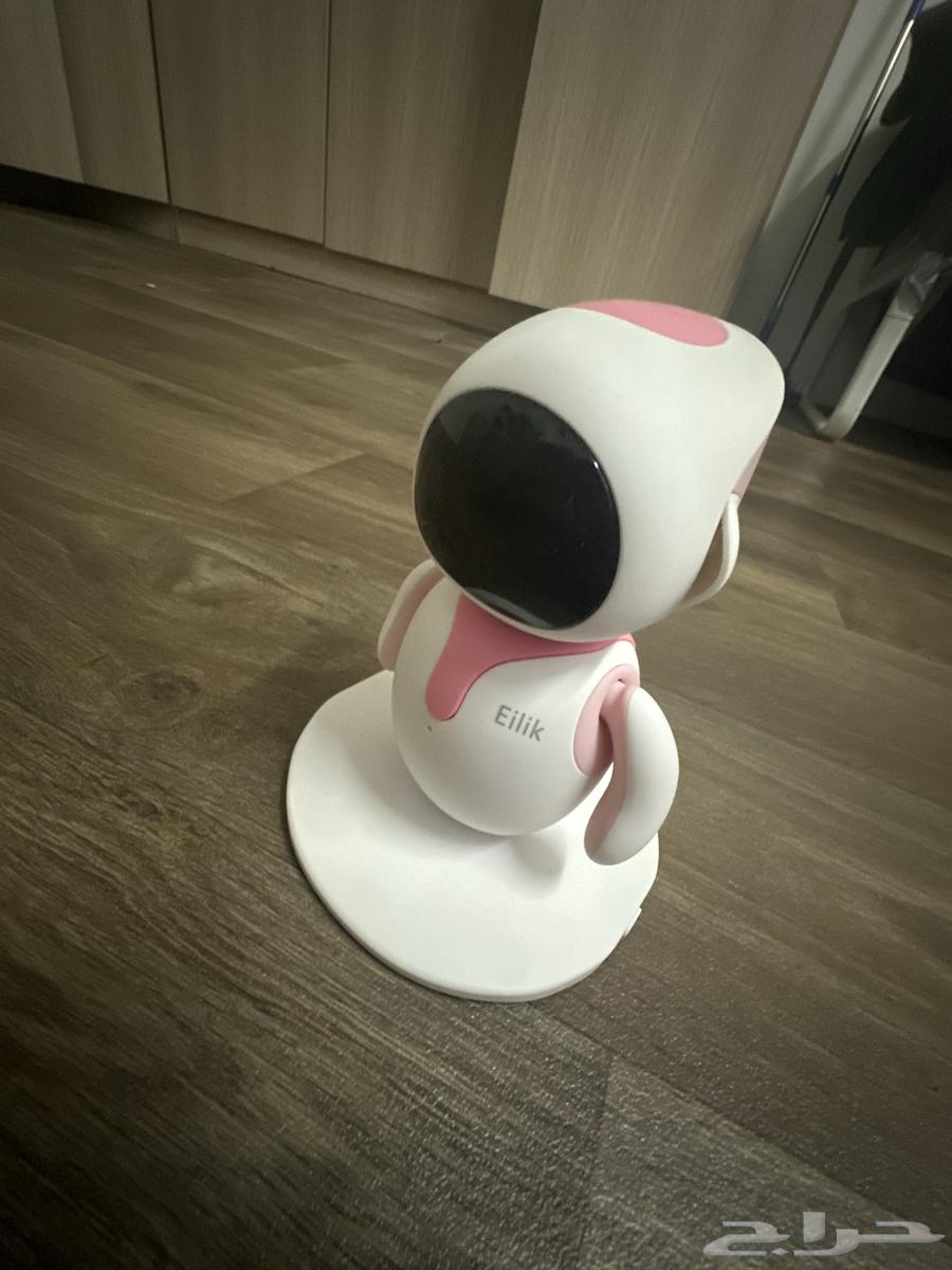 روبوت ايلك استعمال شهرين الى ثلاث شهور نضيف مع جميع ملحقاتة64367172921857110