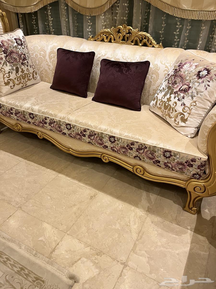 للبيع كنب نظيف64371133147393114