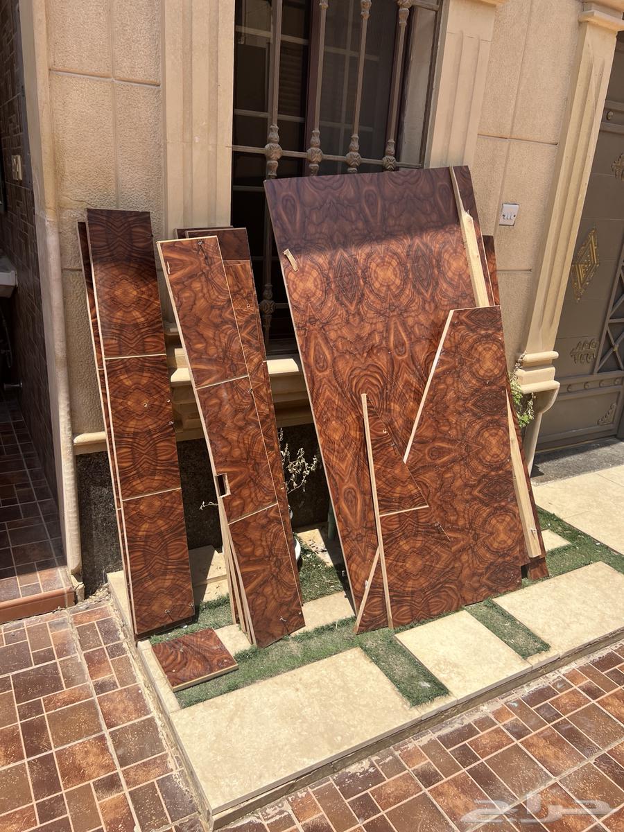 خشب فاخر بحالة سليمة 10064367216615299111