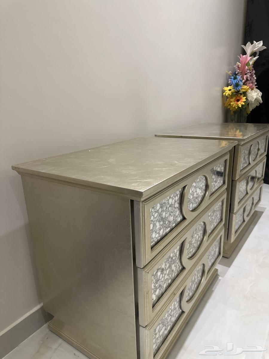 غرفة نوم فاخره بمرايا معتقه64374671309315111