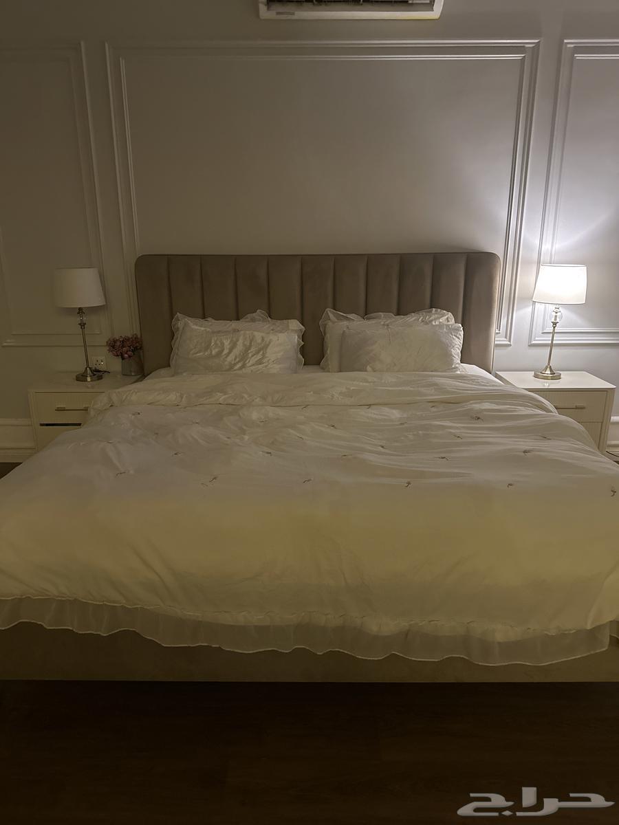 سرير كنق مع مرتبه64376855087234110