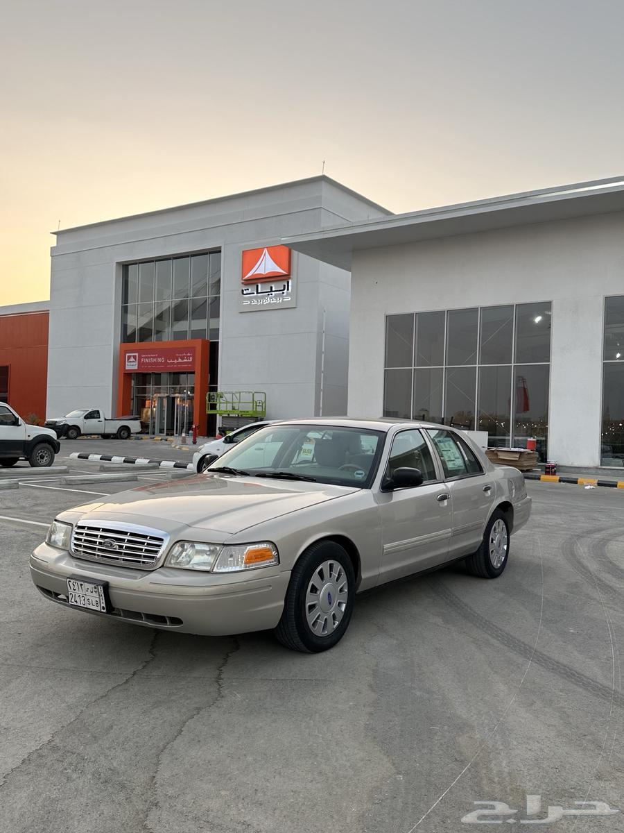 فورد فكتوريا بوليسي 2011 نظيف جدا64512964555267112