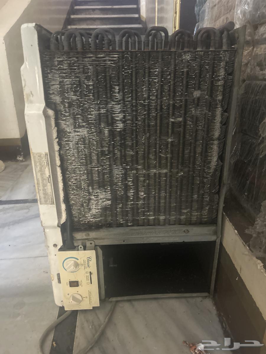 مكيف للبيع نضيف وشغال64367639772289110