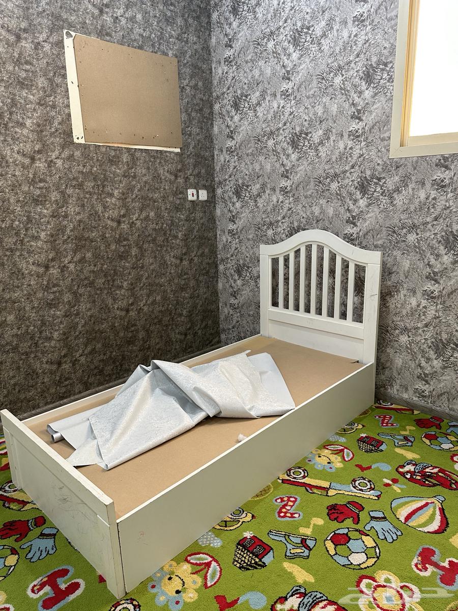 اثاث للبيع مستعمل مجلس وكنب وغرفة اطفال وغساله تمتيك64372404823171114