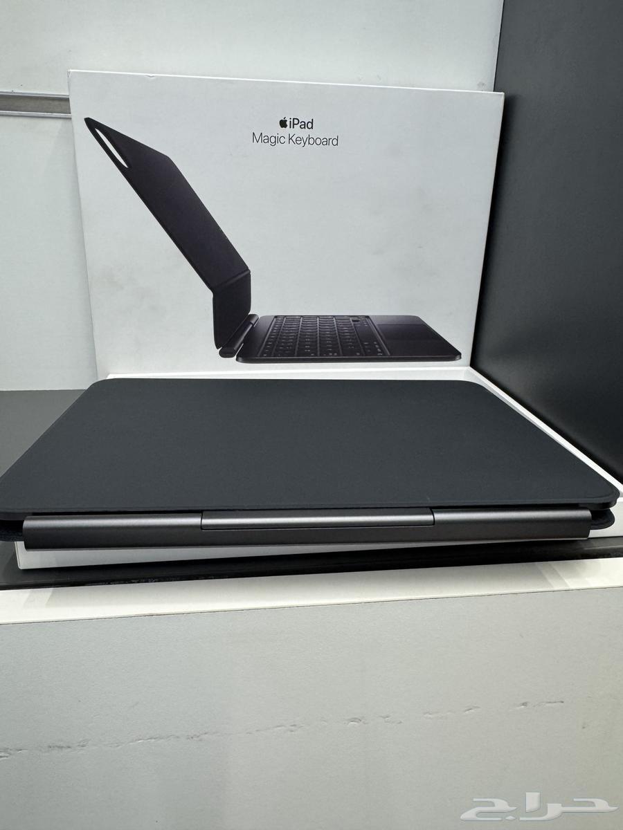 11-inch Magic Keyboard for iPad Pro 2024, Like New, 85064261346205441113