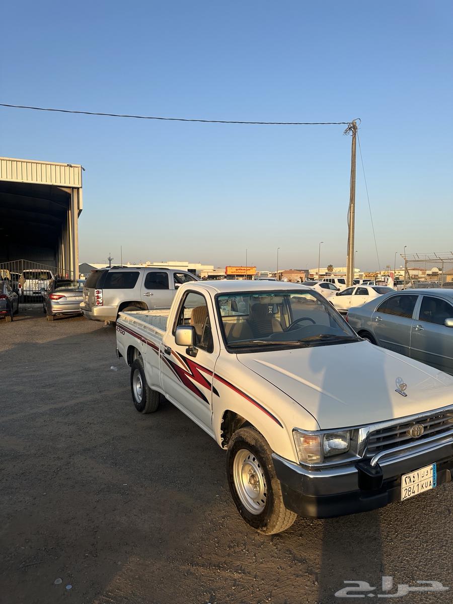 للبيع هايلوكس موديل 9964519779811585111