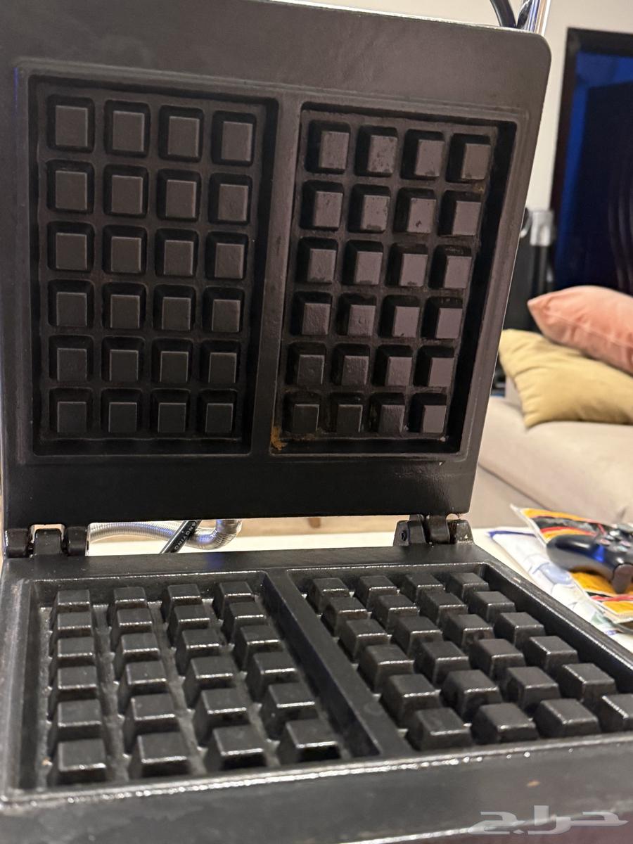 مكينة وافل شبه جديده علا سوم64375648339074113