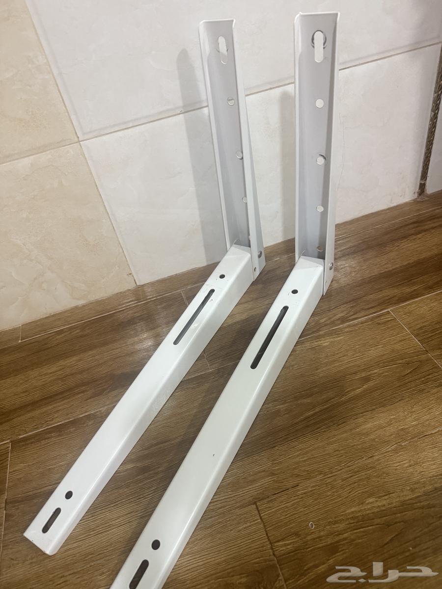 Split air conditioner base64363547540737110