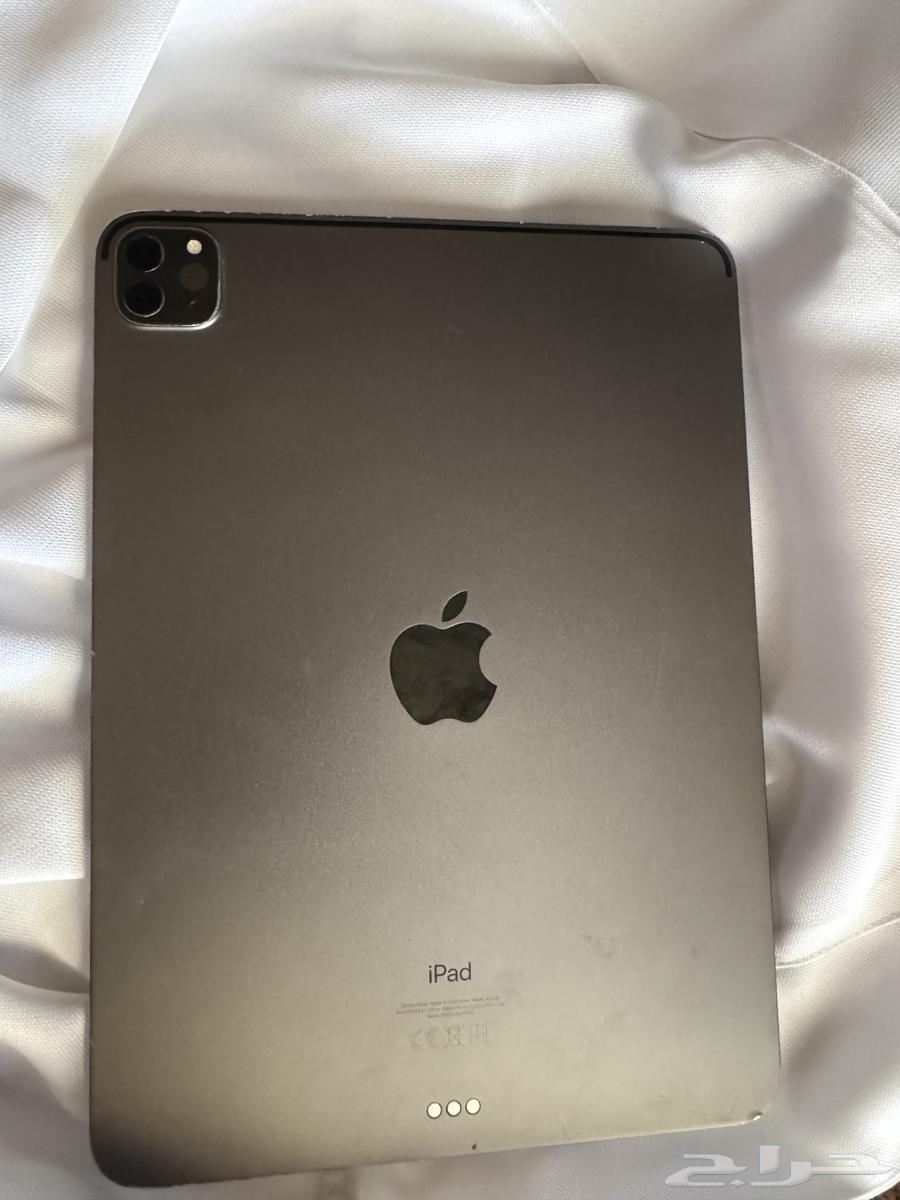 128 ق iPad Pro (11 بوصة) (الجيل الثاني)64366600737154113
