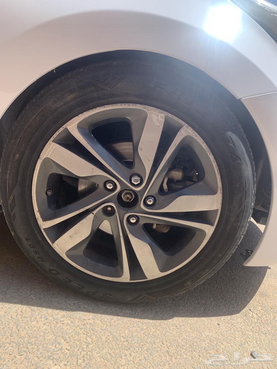 للبيع جنوط كروم مقاس 17 مع كفرات موضحه بالصور64522458177282111