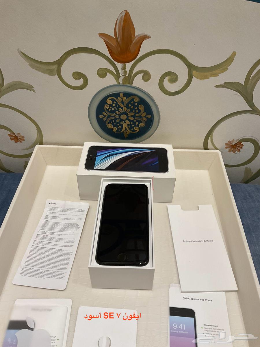 للبيع (6) أجهزة جوال وآيباد64362695339521112