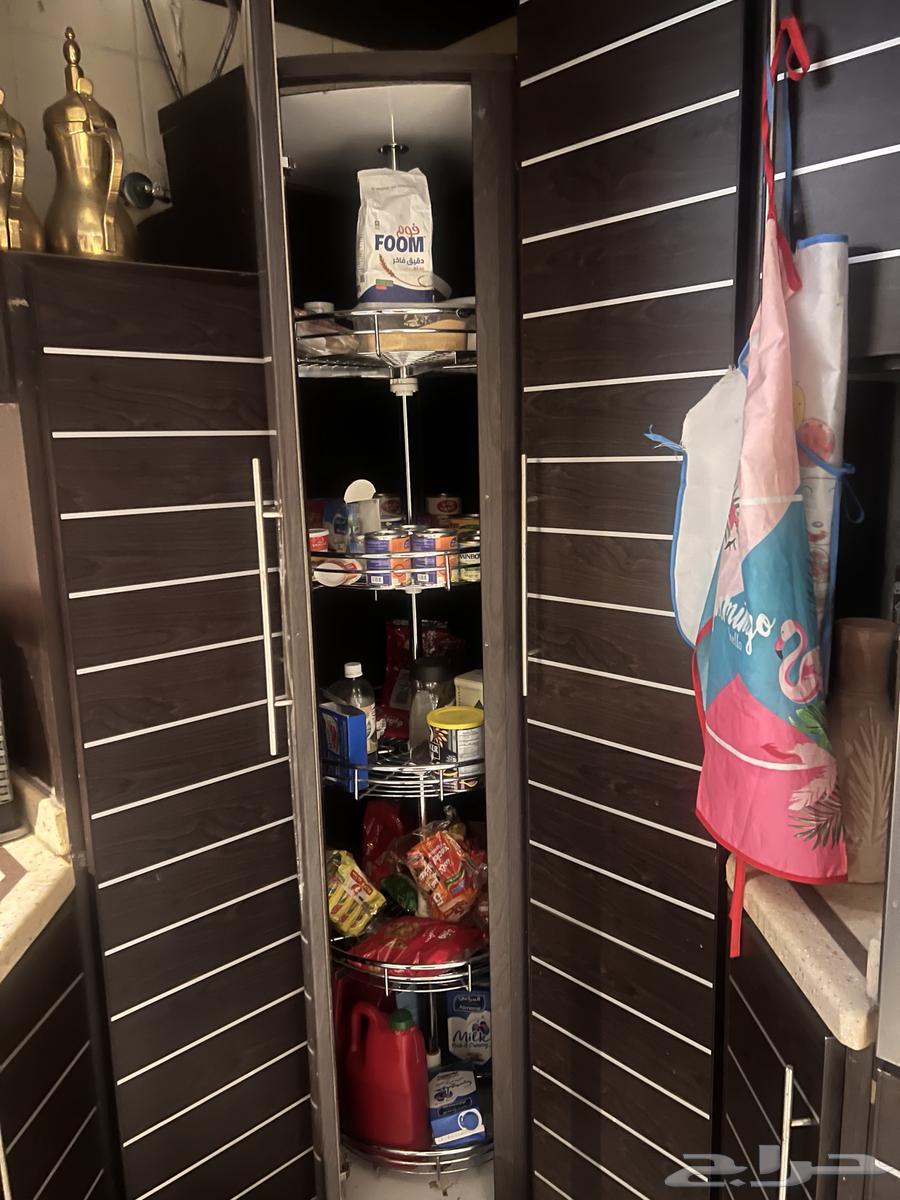 مطبخ كامل 4في 5 نظيف جداا اخو الجديد64367289302659113