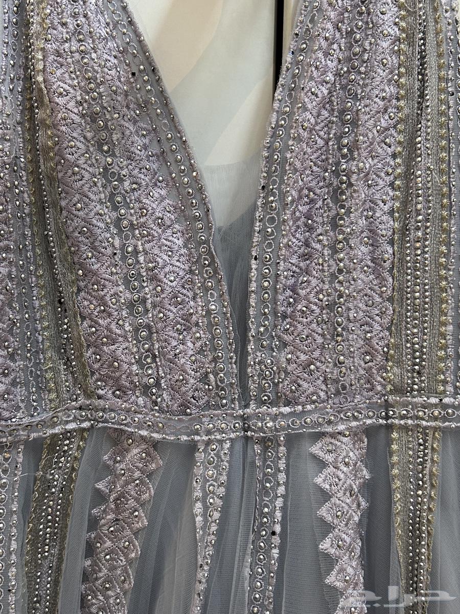 فستان شاريته ب 700 وللبيع64375872773121110