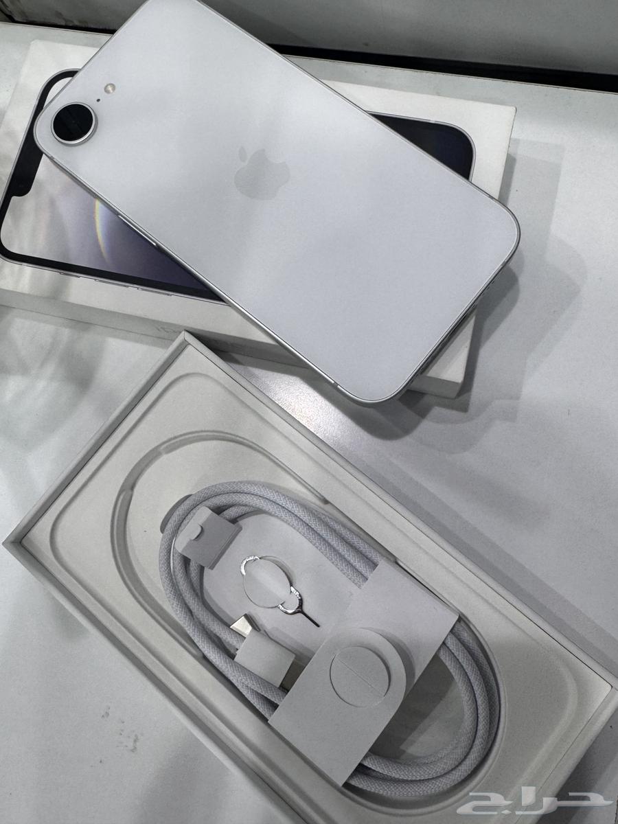 ايفون 16e64372930785025110