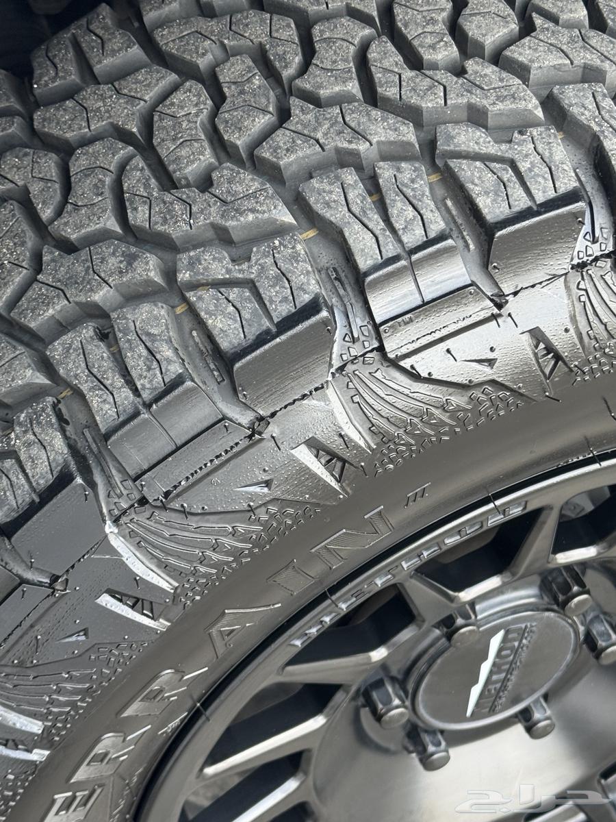 كفرات بلاك بير نص حجري جنط 1764446243297794111