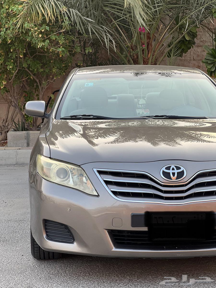 كامري 2011 مخزن ممشى قليل مستخدم اول64517477021443112