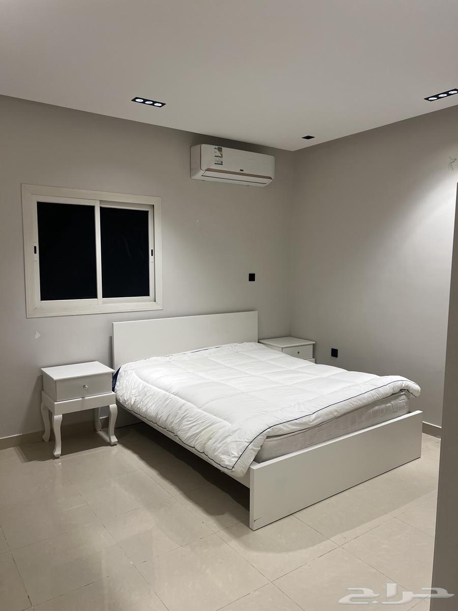 غرفة نوم من ايكيا نظيفه64370309061250112