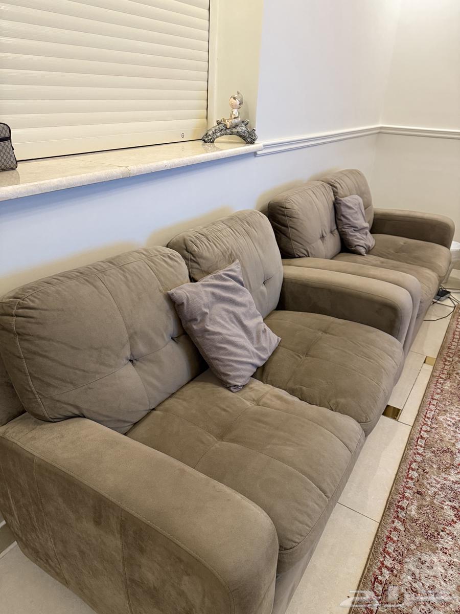 كنب64370098071683111