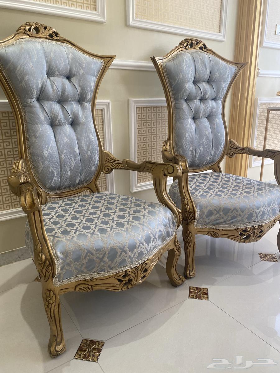 2 chairs sofa, very clean64370813304962112