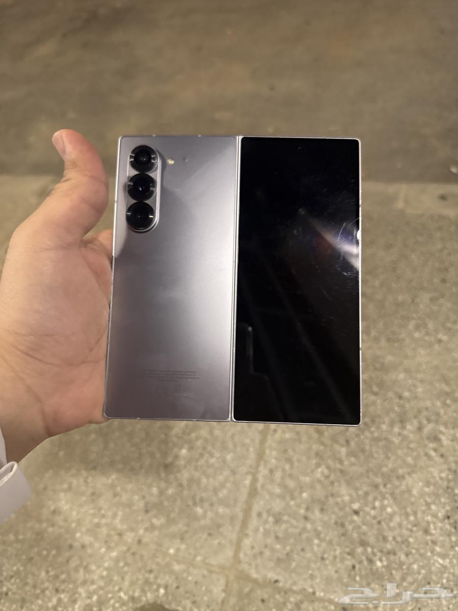 للبيع جالكسي فولد 664374141567106111