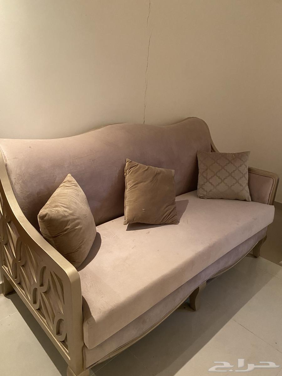 كنب مجلس خمس قطع بحالة شبة جديد64370198577794113