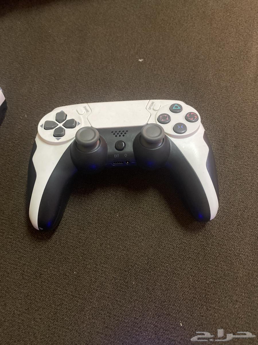 For sale, genuine Sony PS4 controller, no issues, price negotiable64367755544065112