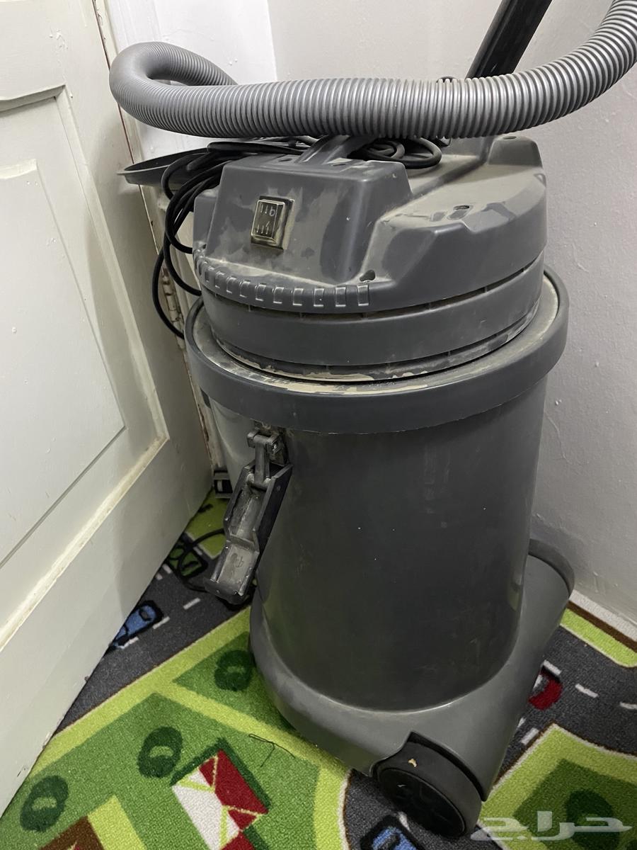 مكنسه سيلفر ستار سعه 30 لتر  والقوه 2000واط64363279524867111