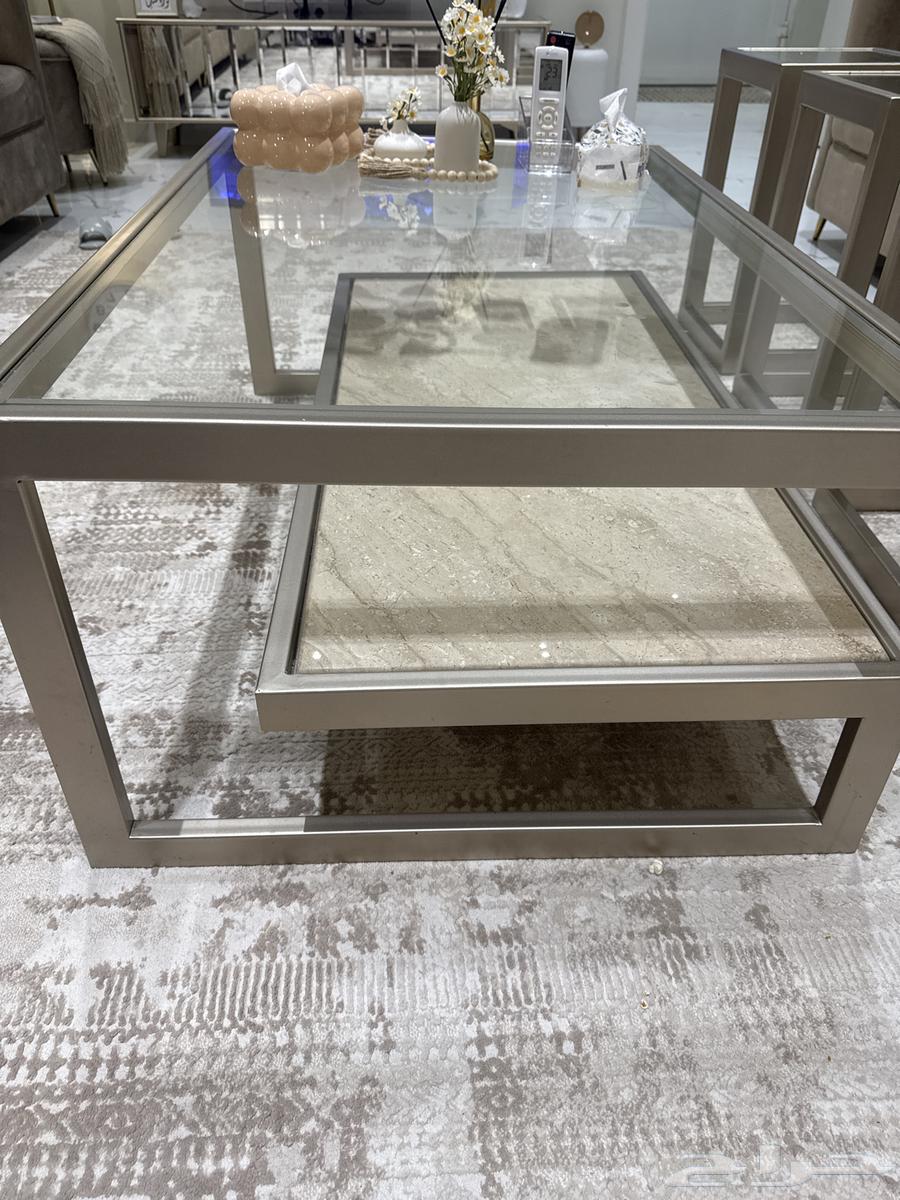 للبيع طاولة ضيافة64374215542786112