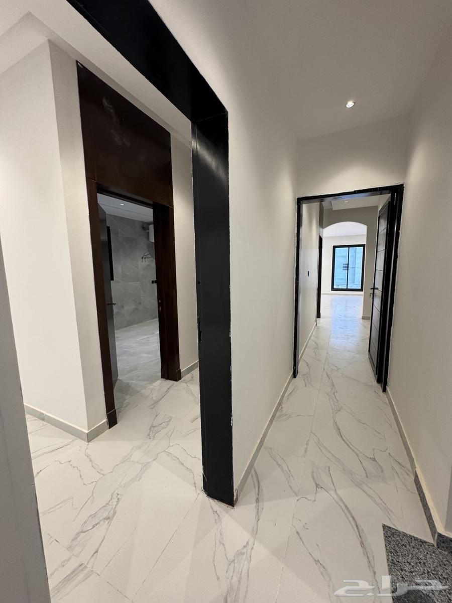 For sale, first floor with distinctive area, Al-Janadriyah neighborhood63613873070849110