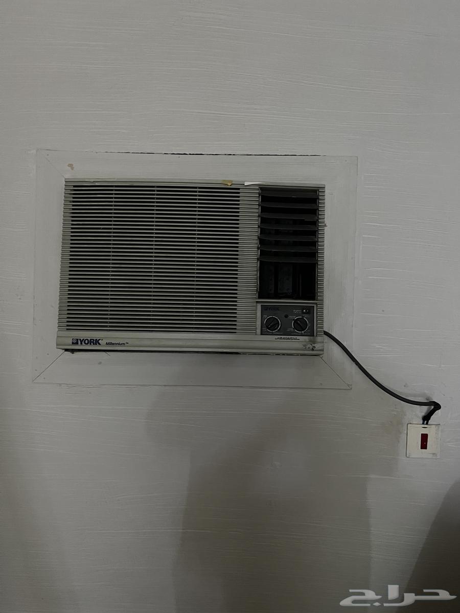 اربع مكيفات يورك نظيفه جدا جدا64368207831425111