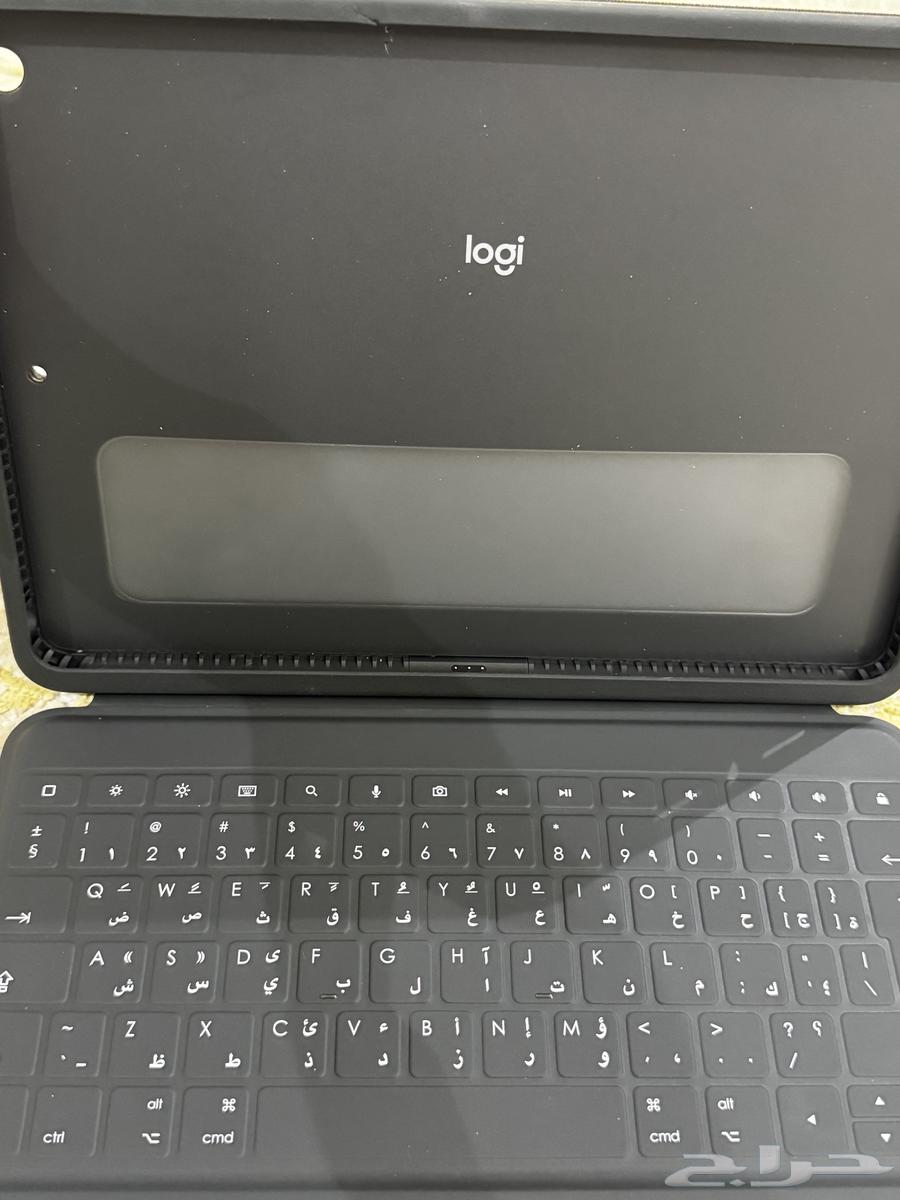 كيبورد ايباد الجيل السابع والثامن للبيع64372404792835111