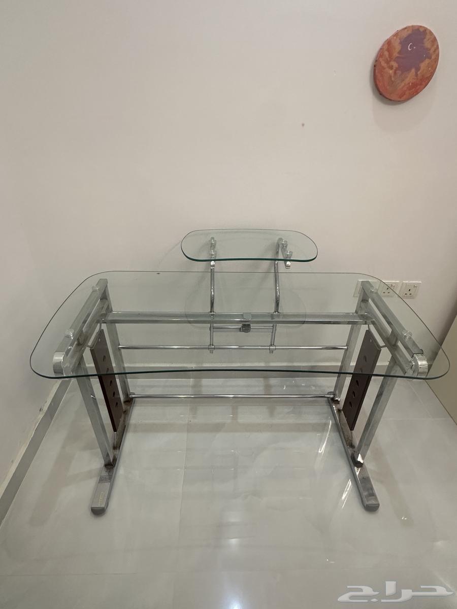 مكتب زجاج شفاف بحاله جيده64372127011842113