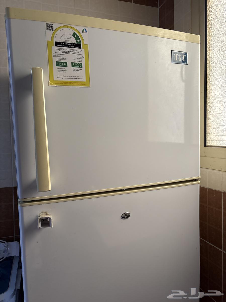 ثلاجة كبيرة نظيفة 10064366056627587112