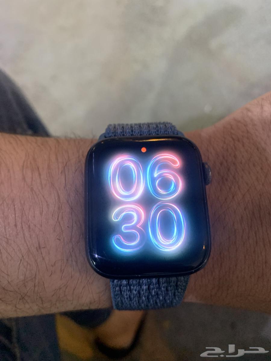 ساعه ابل إصدارالجيل 5مقاس44 خدوش بسيطه جدا64372638648067110