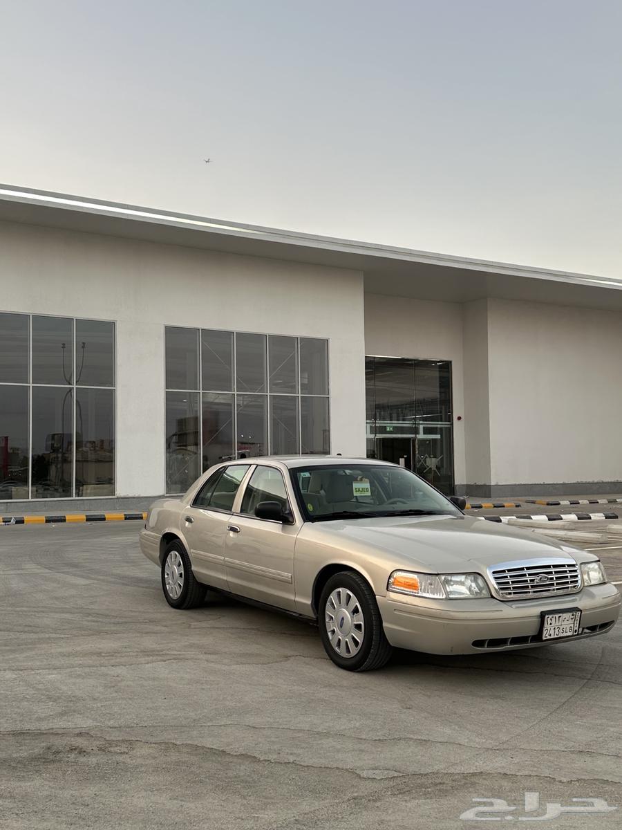 فورد فكتوريا بوليسي 2011 نظيف جدا64512964555267111